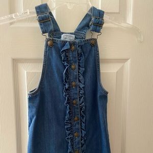 Kaisely Girls Denim Jumper/Dress Size 5, Button Down and Ruffle Front Closure